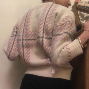 Callahan Sweaters - Cozy Plaid Sweater Callahan Sweaters - Cozy Plaid Sweater